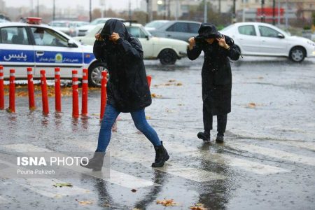 ورود سامانه بارشی به کشور طی فردا