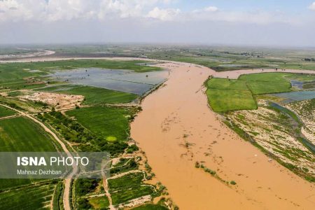 ارزیابی خسارات ‌کشاورزان‌ خوزستانی در حال انجام است‌