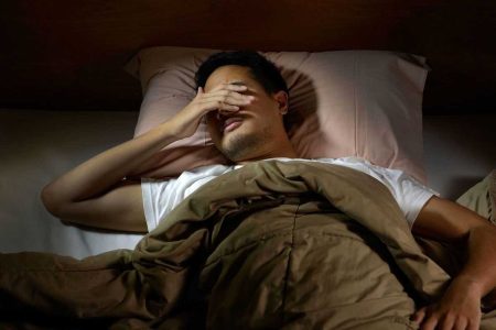 بی خوابی می تواند ریسک سکته قلبی را در شما افزایش دهد