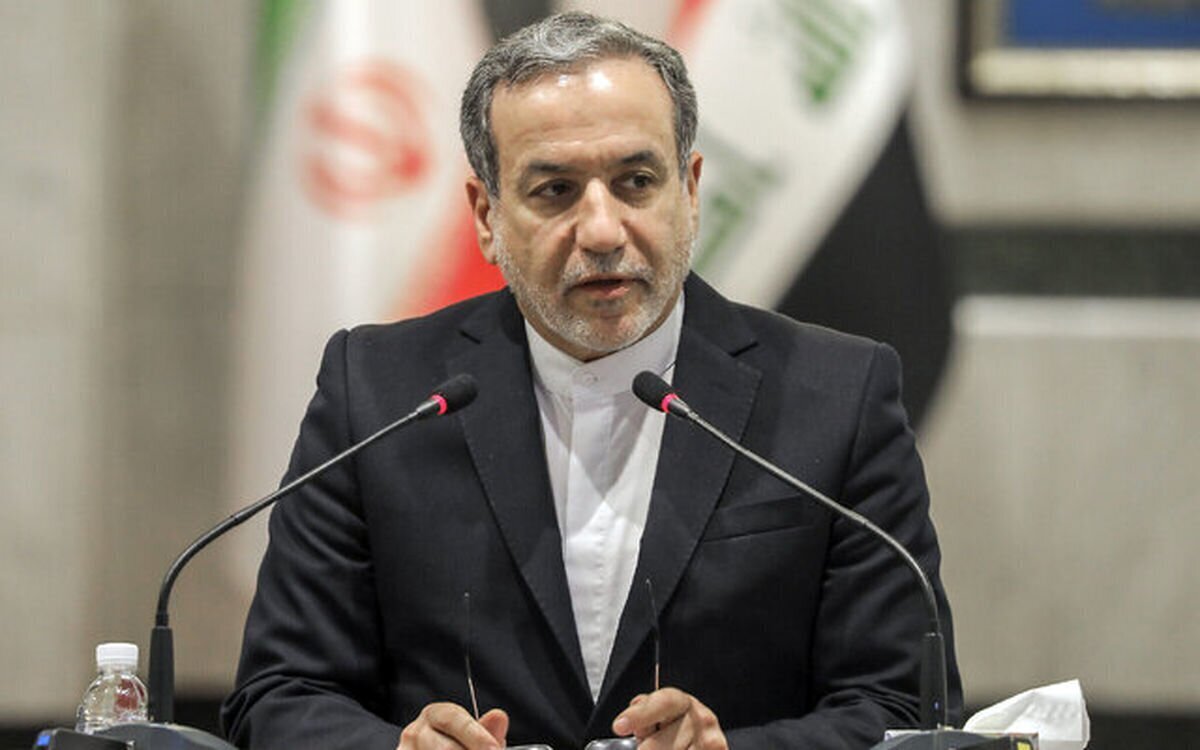 عقب نشینی عراقچی:ایران از مواضع خود عقبنشینی نکرد/ما برای مسیرهای دیگر آمادگی کامل داریم/تهدیدهای نظامی بعید است اجرا شود/اسرائیل توان حمله به ایران را ندارد