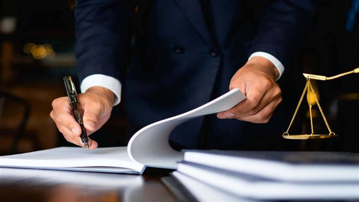 چطور شروع یک تجارت قانونی را بدون دردسر تجربه کنیم؟