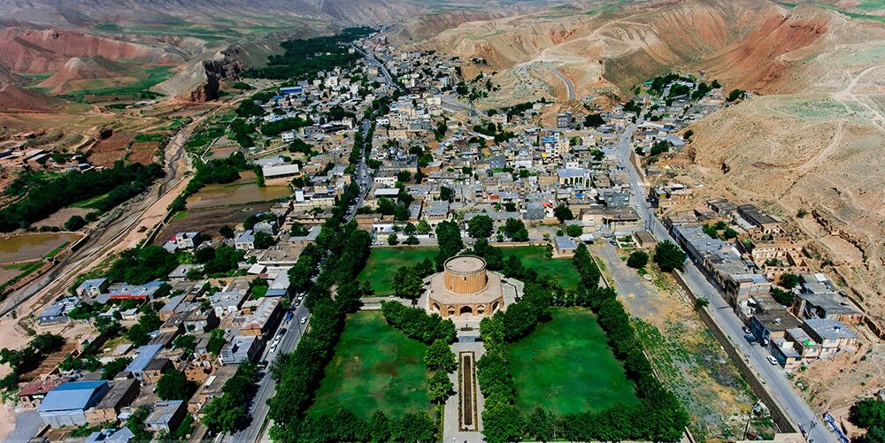 صنعت کلات قابلیت تبدیل شدن به قطب صنعتی شمال شرق کشور را دارد