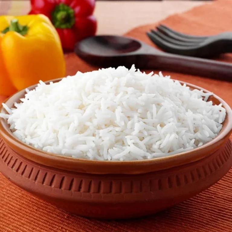 طرز تهیه برنج آبکش ایرانی با ته دیگ مجلسی