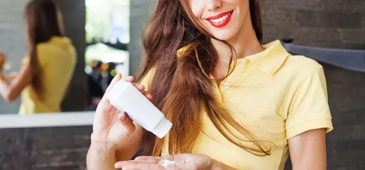 ترفند تقویت مو در کمتر از یک ماه + ۳ ترفند ساده و شگفتانگیز!